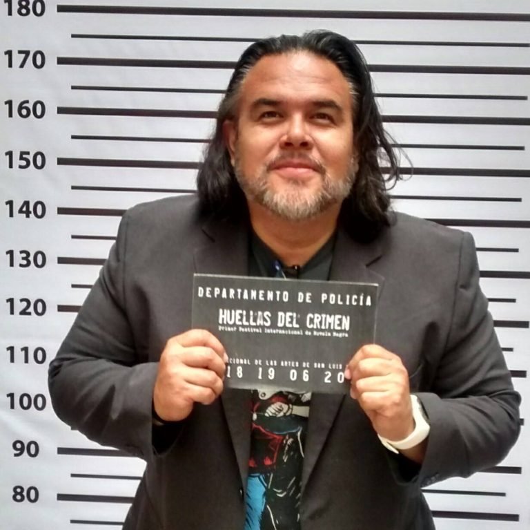 Carlos René Padilla: Una Voz prominente de la literatura negra en México