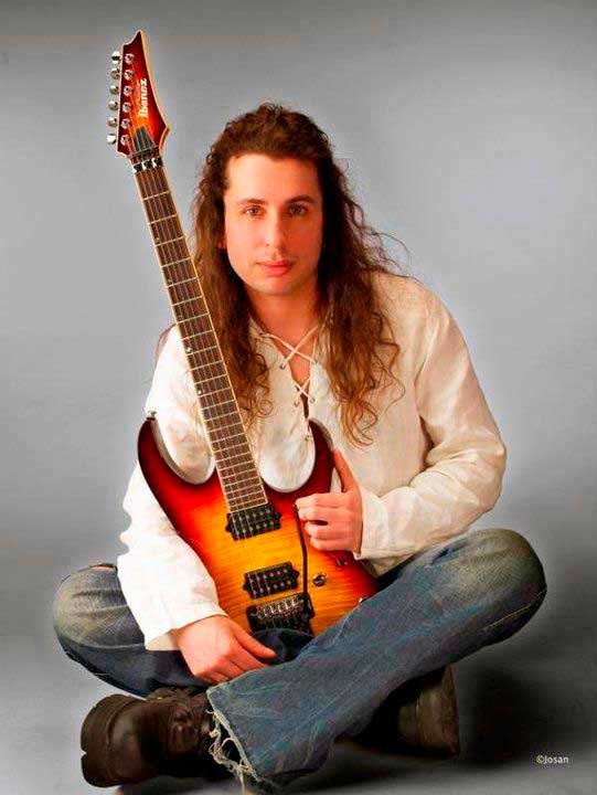 Robert Rodrigo: el virtuoso del shred que llevó el metal instrumental español al mundo